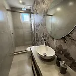 شقة Artemis دياكوبتو