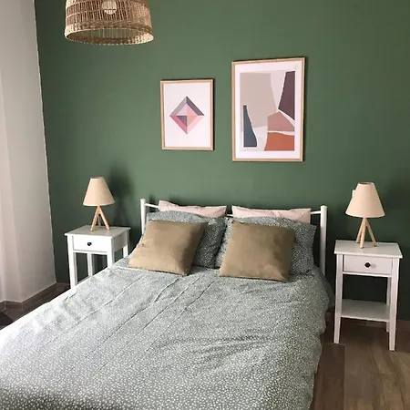 Artemis Apartment *