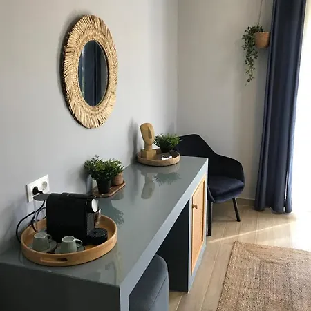 Artemis Apartment *