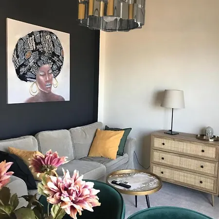 Artemis Apartment